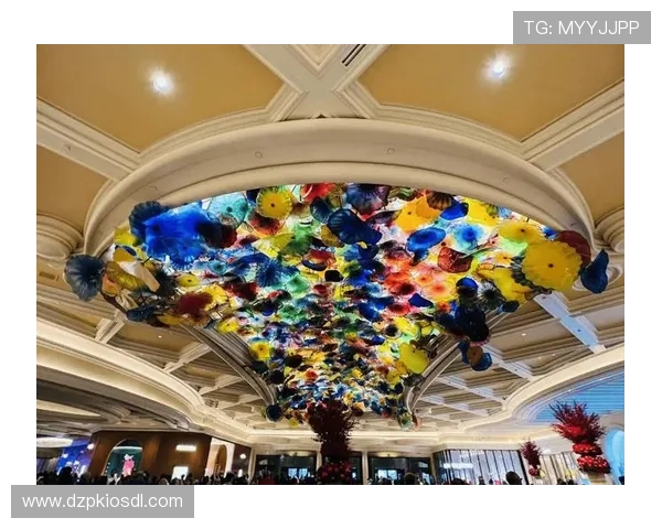 世界第一赌城：探索拉斯维加斯的奢华与魅力，感受不夜城的无限精彩